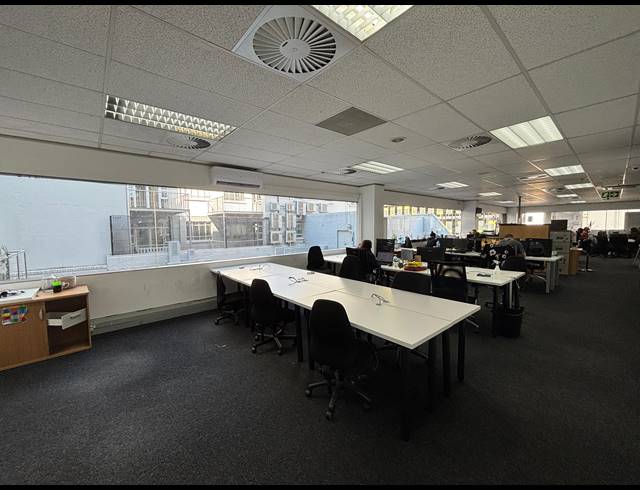 1,468M² OFFICE TO LET IN CAPE TOWN CITY CENTRE